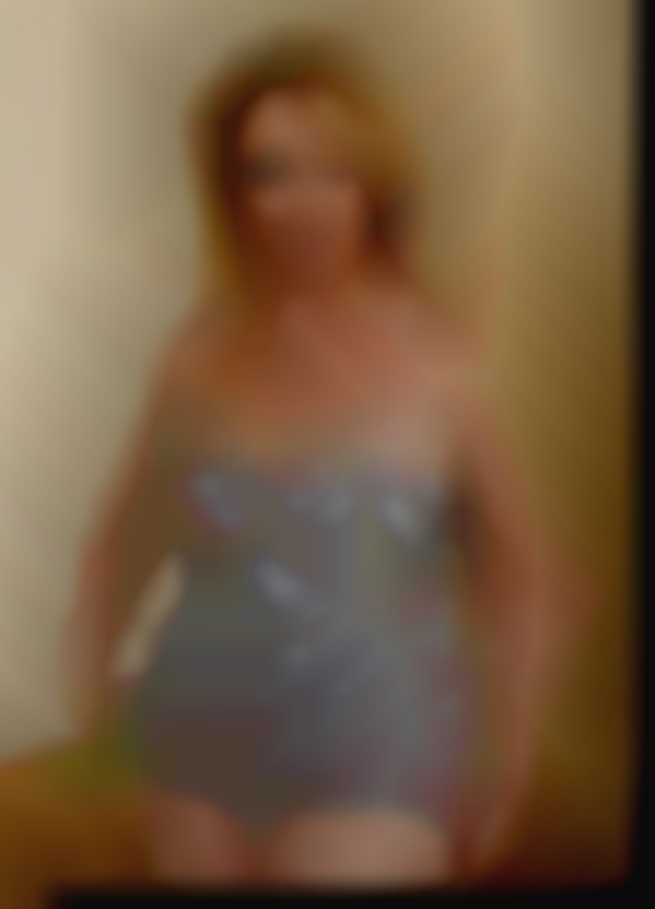 Crossdresser discreet looking with women sex in KY.